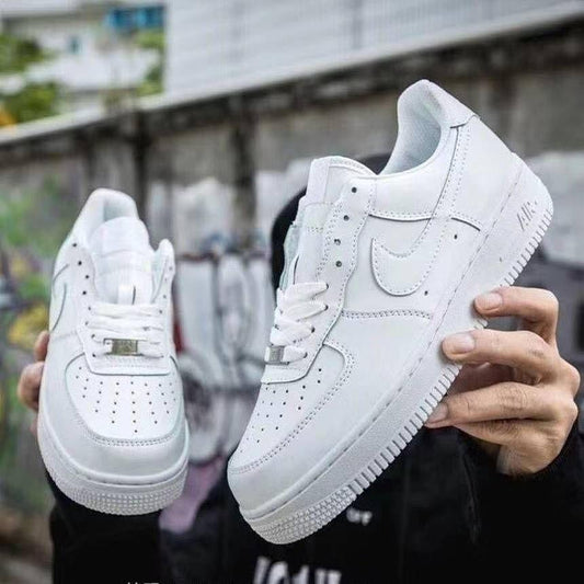 White Men’s Casual Sneakers – Comfortable Lace-Up Shoes for Daily Use