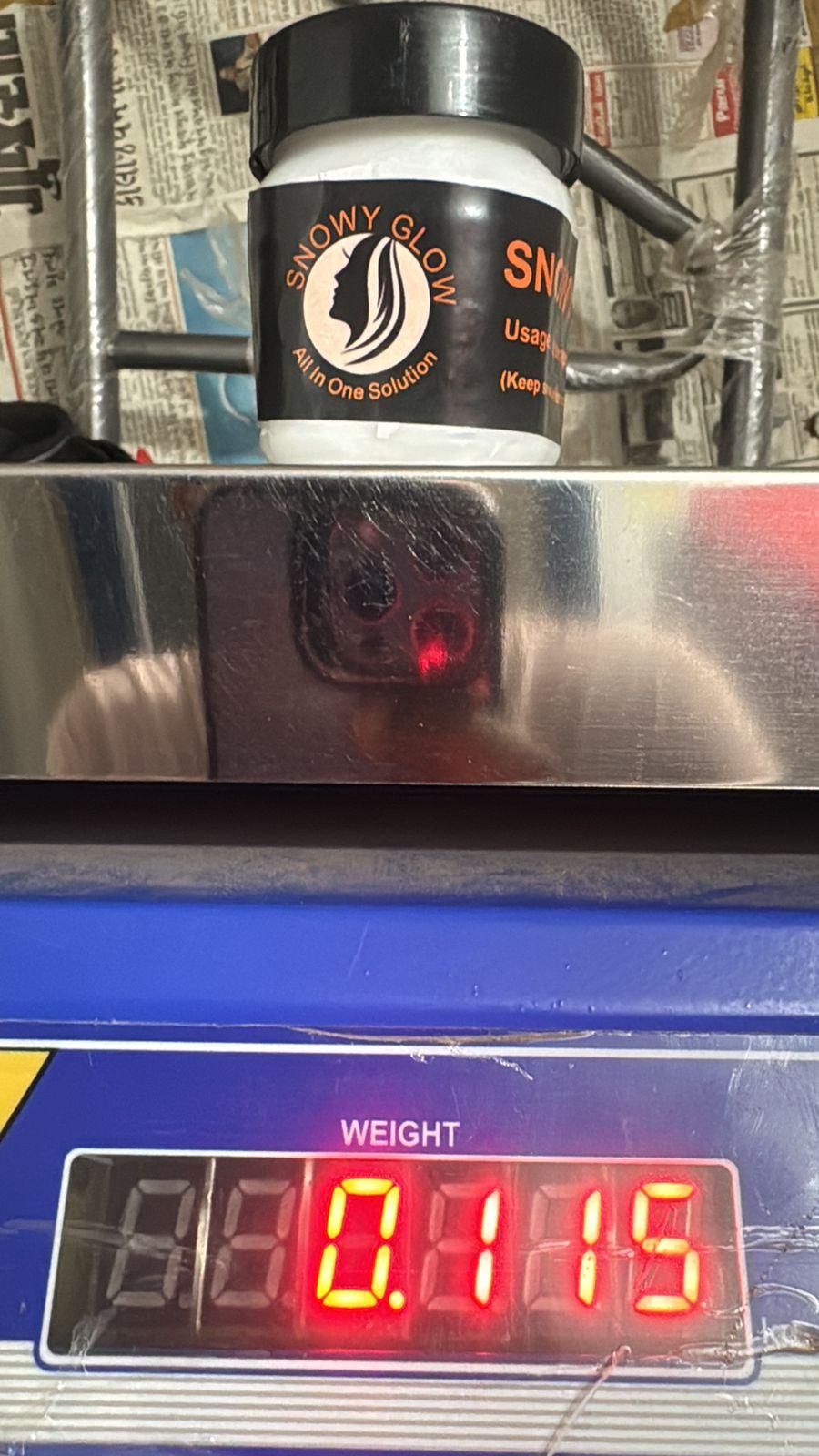 Snowy Glow Face Cream – Brightening & Hydrating Formula with Niacinamide, Vitamin E & Glycolic Acid (100ml)